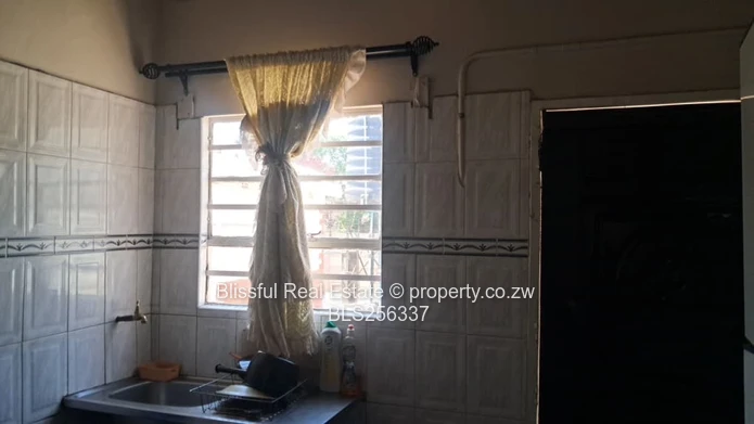4bedroom house for rent