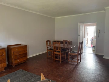 2 Bedroom Garden Flat