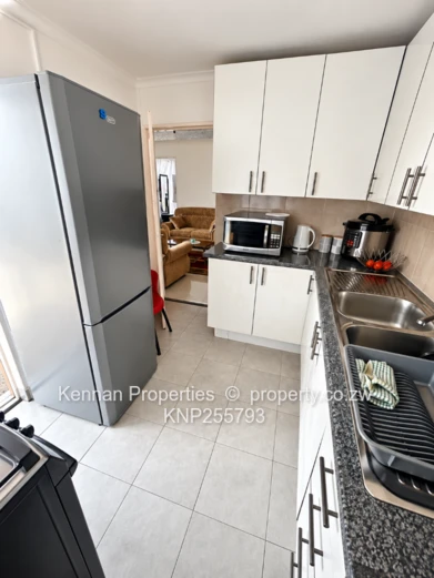 Compact 2-Bedroom Cottage – Excellent Location