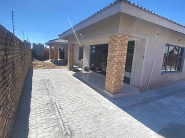 4 Bedroom Townhouse Complex