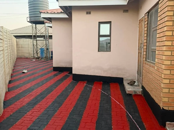 4 Bedroom House