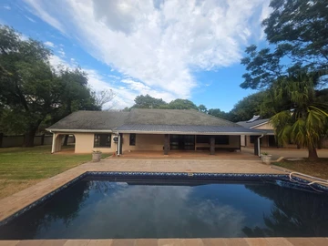 7 Bedroom House