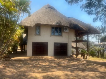 6 Bedroom House