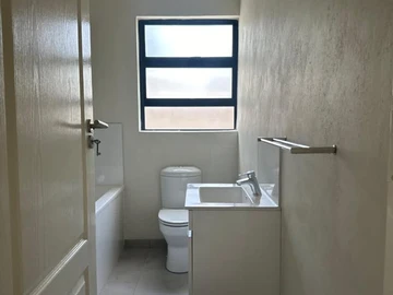 9 Unit Townhouse Complex