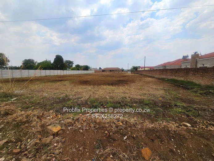 FOR SALE - NORTON KNOWE PHASE 3 - 2080m² Residential Stand (Sole Mandate)