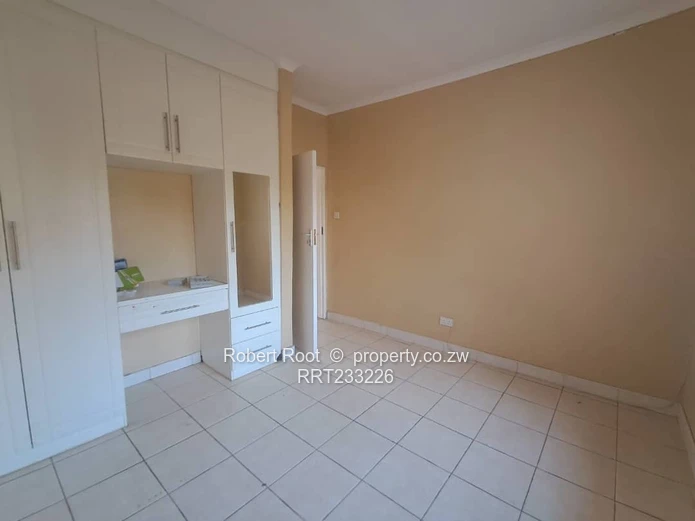 Spacious 4 bed family home in New Marlbrough