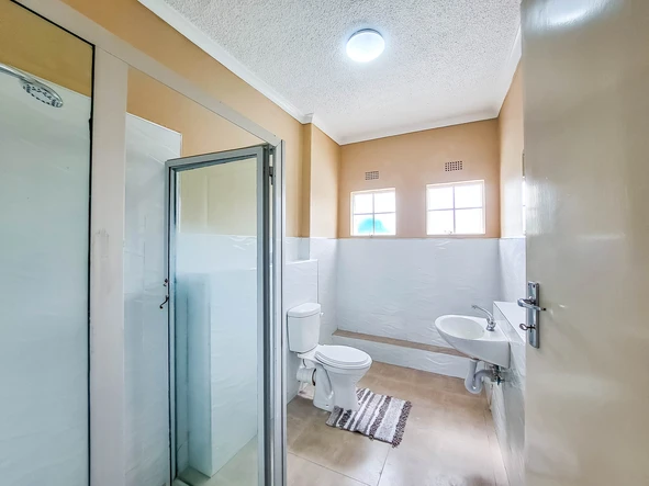 3 Bedroom Garden Flat