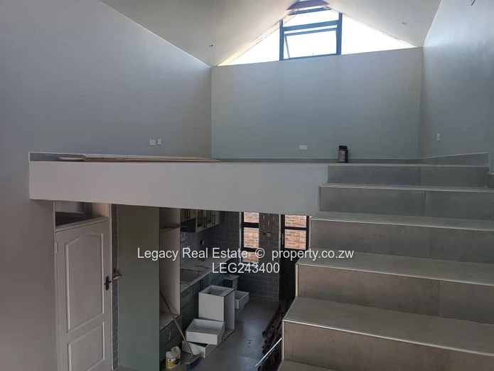 Secure And Well-Maintained 4 Bedroom House In Arlington Park