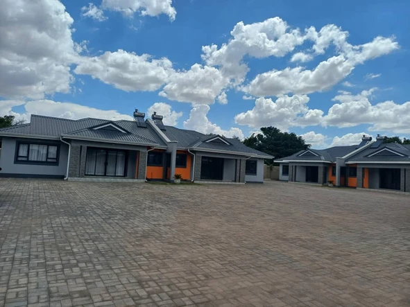 3 Bedroom Garden Flat