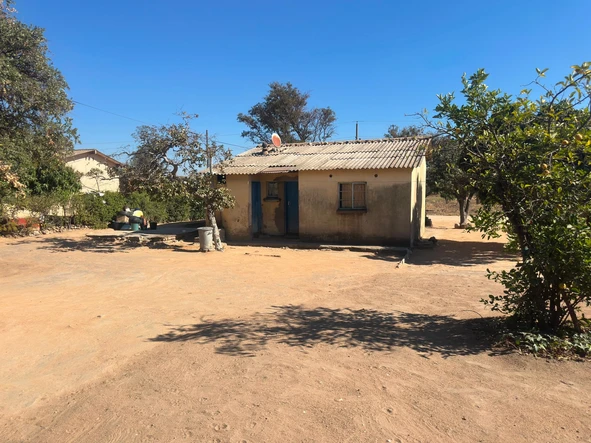 2 Bedroom House