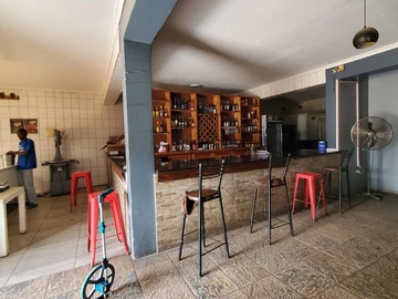 Shop & Retail Property