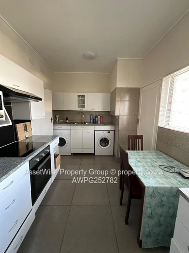 Avenue Fully Furnished 4 bedroomed flat to rent