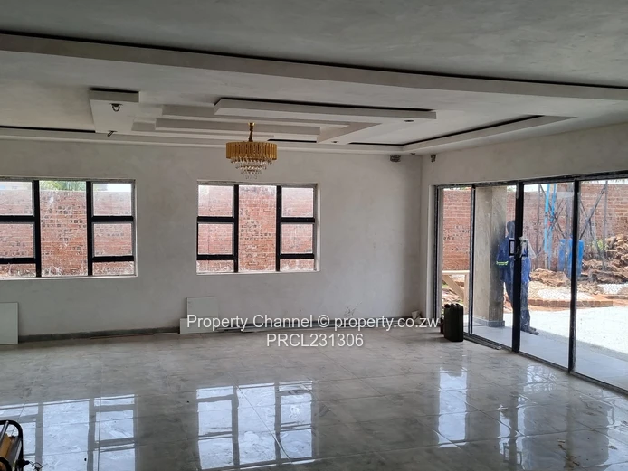 Luxurious 5-Bedroom Home in Mt Pleasant Heights Phase 2 Ready for Title