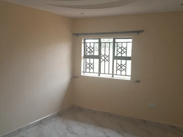 2 Bedroom Garden Flat