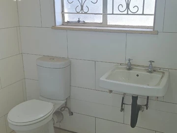 10 Bedroom House