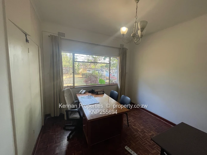 Great Opportunity In Alex Park