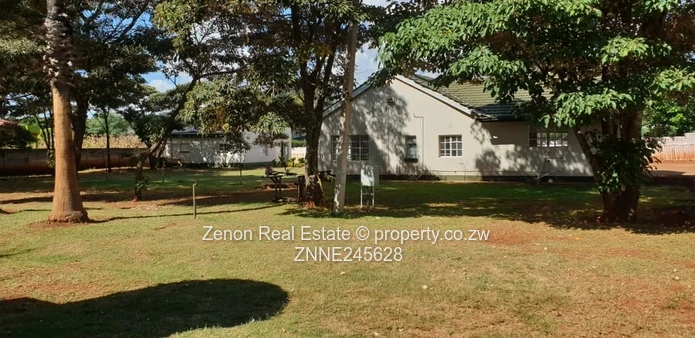 3 Bedroomed House For Sale In Borrowdale Philadelphia