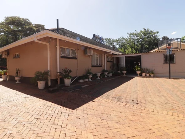 4 Bedroom House