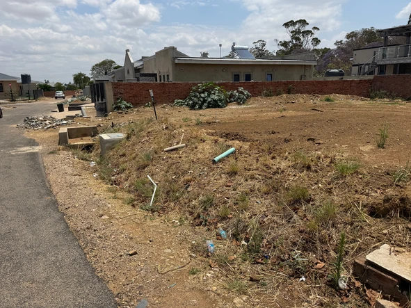 Stands & Residential Land