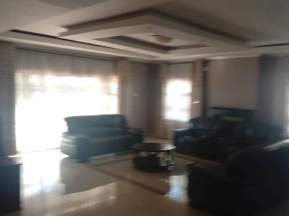 8 Bedroom House