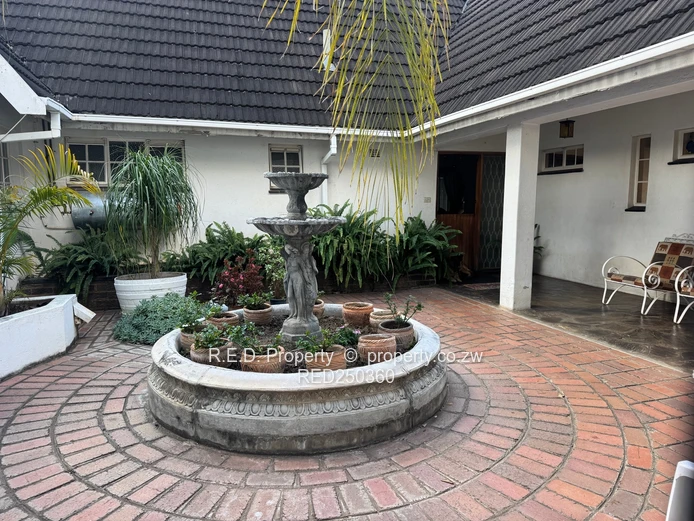 Neat Family Home In a Prime Location - Hillside!
