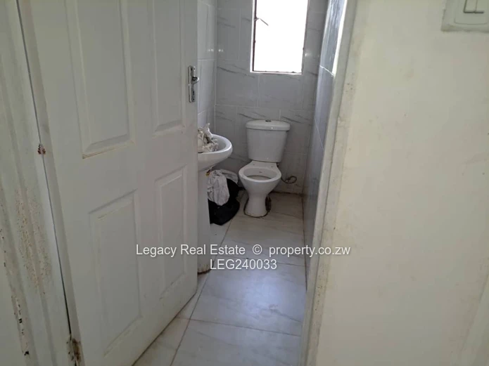 Westlea House For Sale Near Tynwald & Bulawayo Road