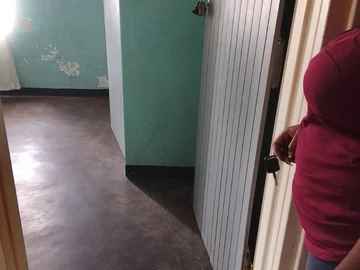 2 Bedroom Flat & Apartment