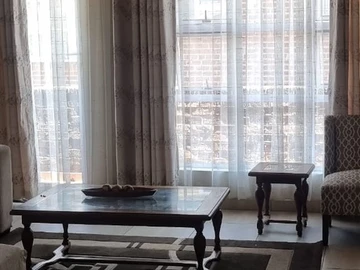 3 Bedroom Flat & Apartment