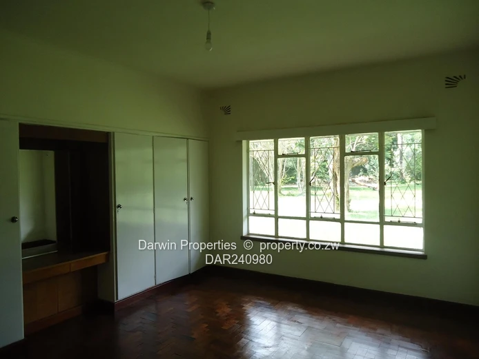 Main Road Frontage - High Visibilty