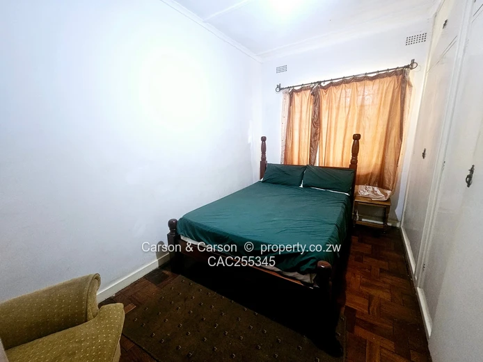 3 beds house for rent