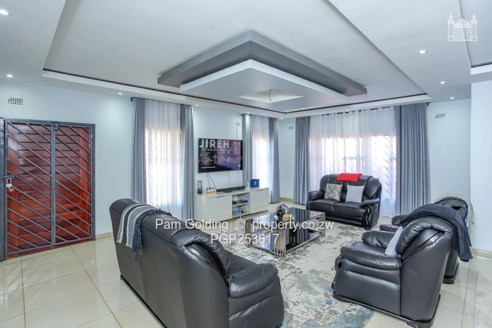 4 Bedroom House for Sale in Westgate