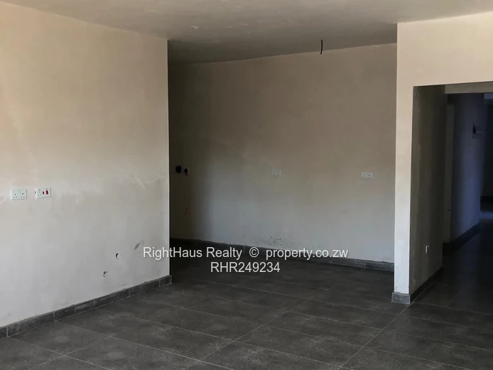 15 rooms in a brand new house close to Mutare rd