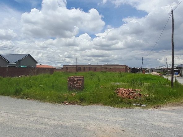 Stands & Residential Land