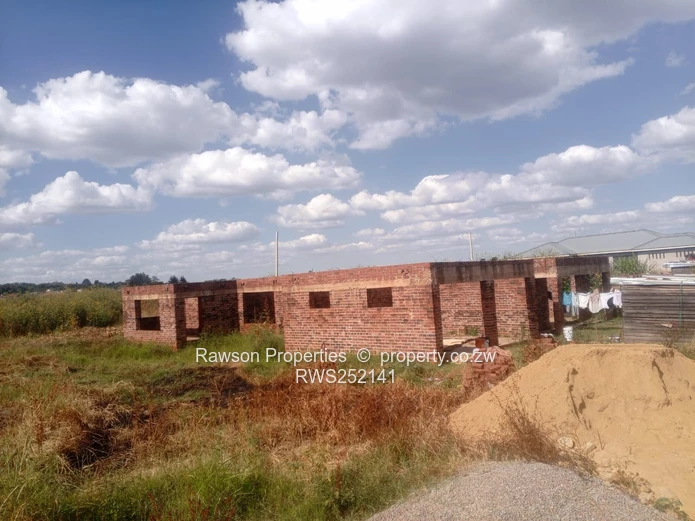 Finish to your own taste in Madokero Estate  (Sole Mandate)