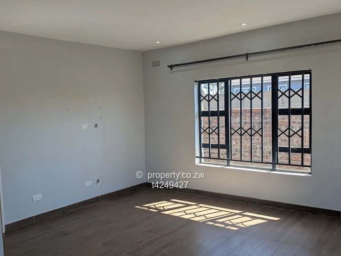 Glaudina house to rent  (Sole Mandate)