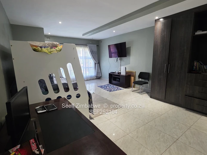 Luxury 5 Bedroom Residence For Sale, Borrowdale Country Estates