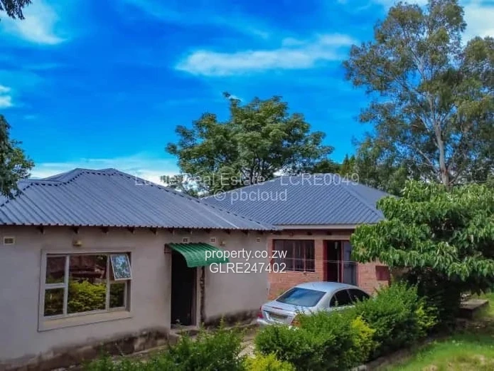 Charming, solid family home in Greendale — spacious and private on a generous 2,008 m² stand with a 