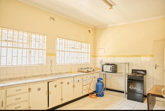 Commercial or Residential Potential in Avondale