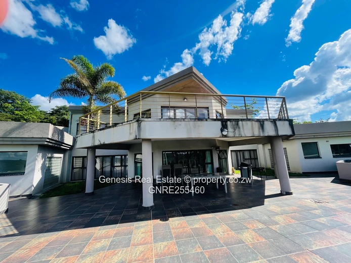 Split Level Family Home With Scenic Views!