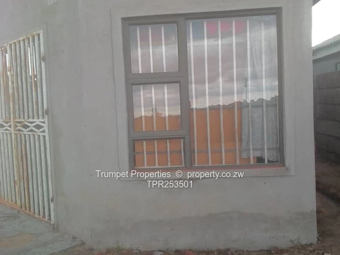 3-Bed Cranbrook Ruwa Home, title deeds