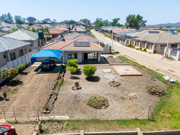 Corner 550m² Stand with Home & Solar in Kutandara
