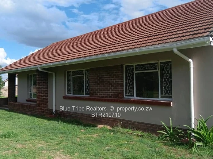 House for rent in Waterfalls 