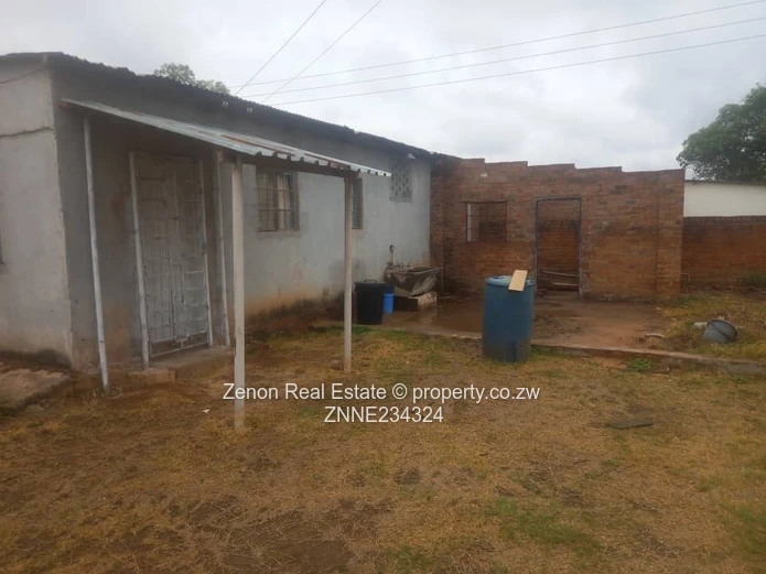 3 bedroom house for sale last price 30k terms accepted