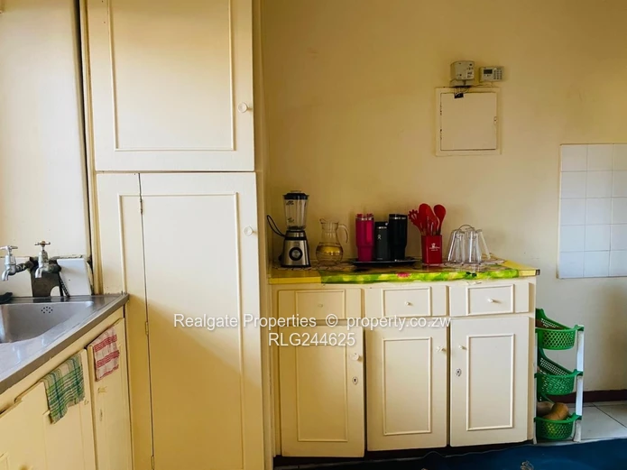 One Bedroomed Flat In Bulawayo Town