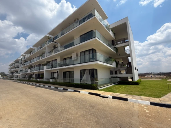 Flat & Apartment