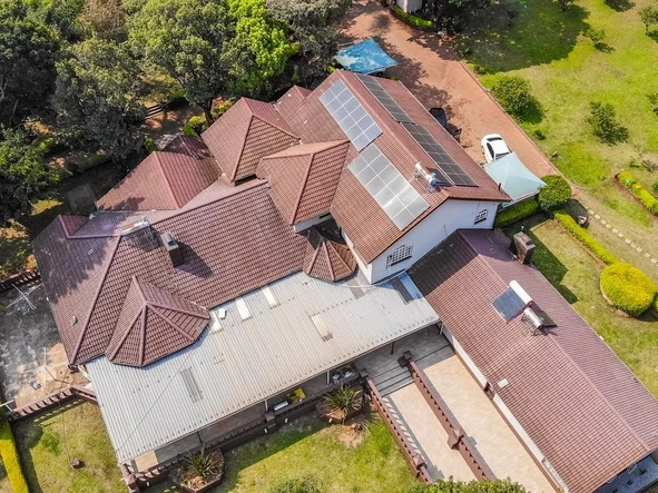 6 Bedroom House