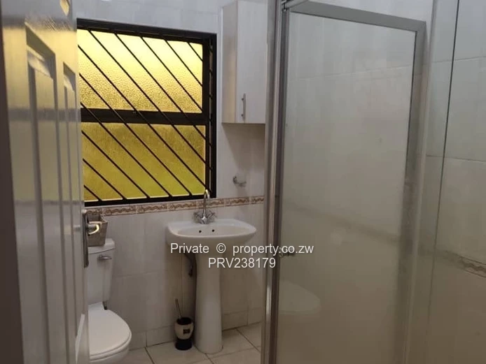 To let 3 Bedroomed Cottage mount pleasant heights (Sole Mandate)