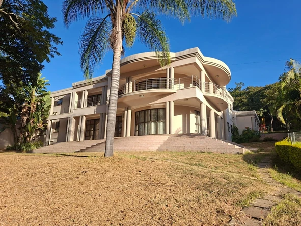 7 Bedroom House
