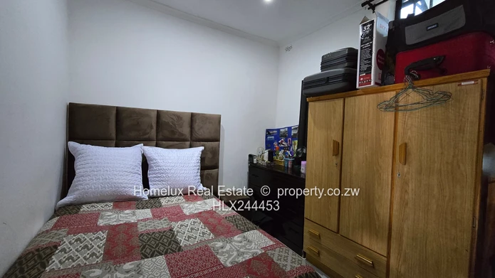 2 Bed Garden Apartment in Marlborough.