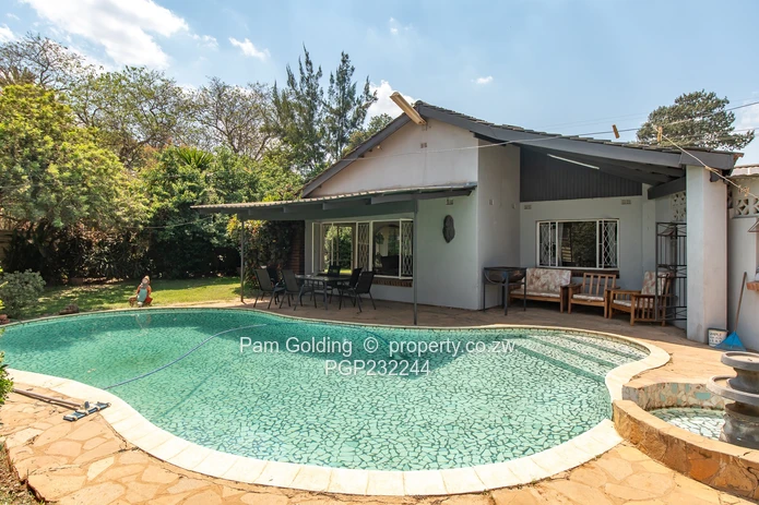 Spacious Family Home with Pool, Solar & Excellent Value in Prime Sunridge (Sole Mandate)